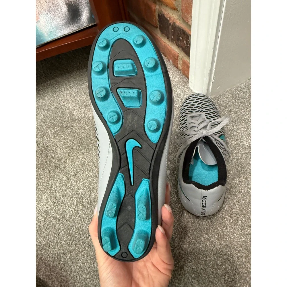 Nike Magista Kids Soccer Cleats Wolf Grey Turquoise 651586-040‎ Size 5Y